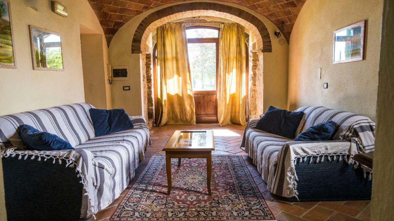 La Stalla Acquaviva  Luaran gambar