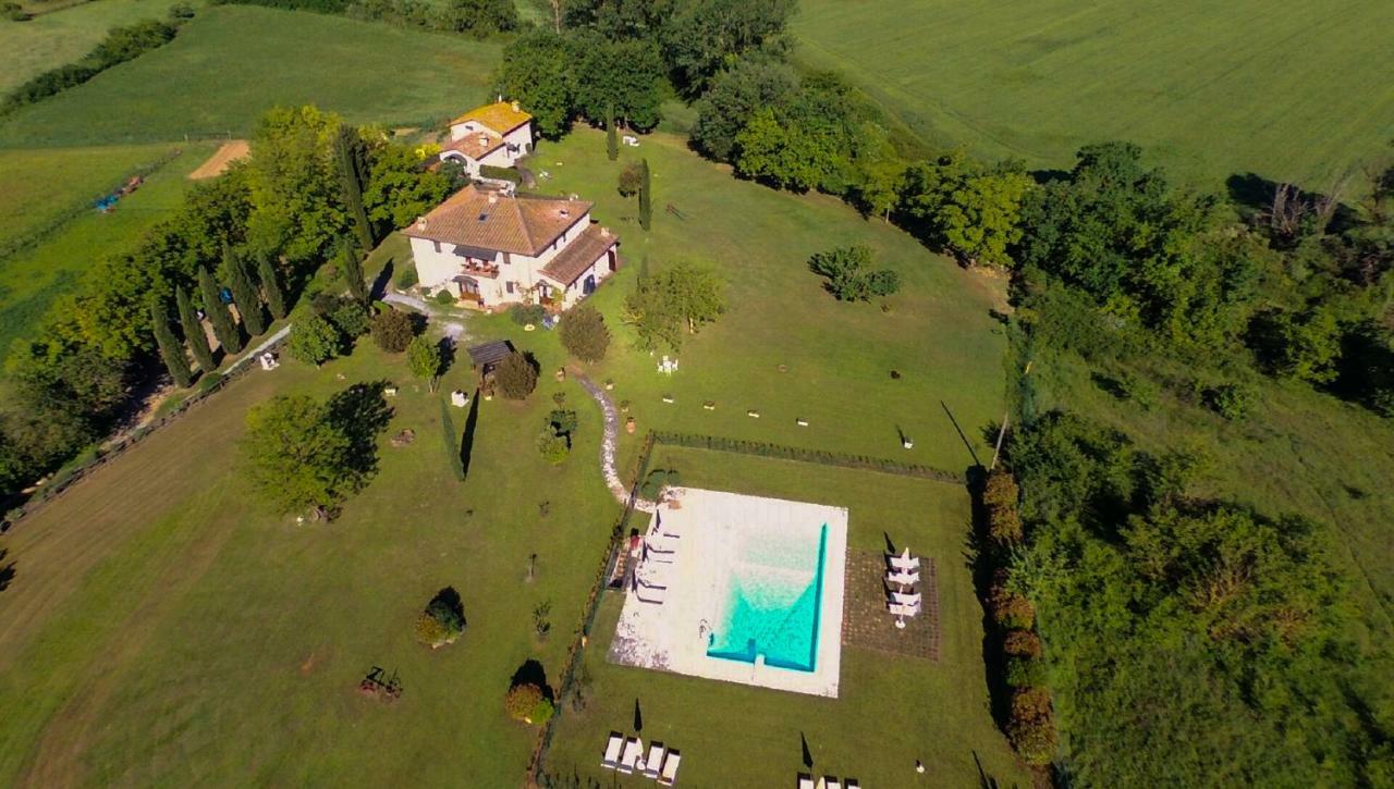 La Stalla Acquaviva  Luaran gambar
