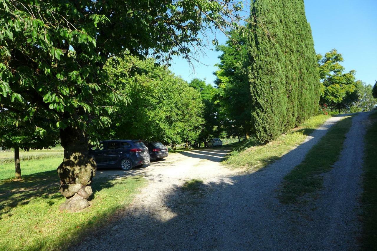 La Stalla Acquaviva  Luaran gambar